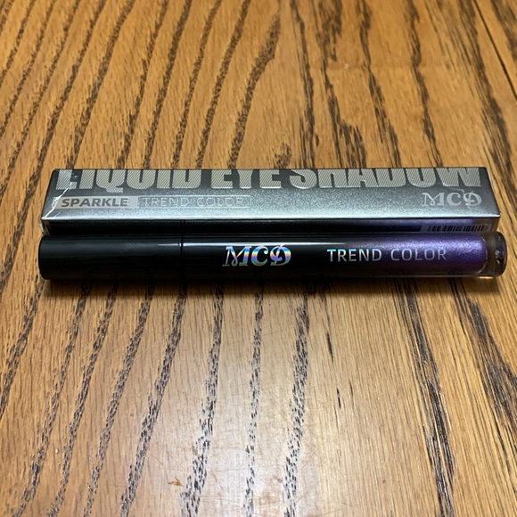 MCD Sparkle Cream Eye Shadow #09 - Picture 2 of 4